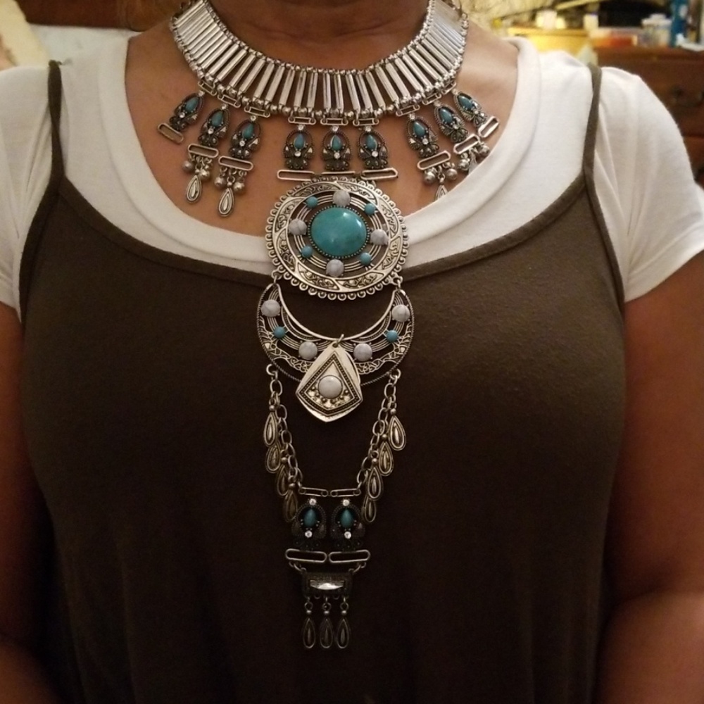Necklace - Picture 4 of 4